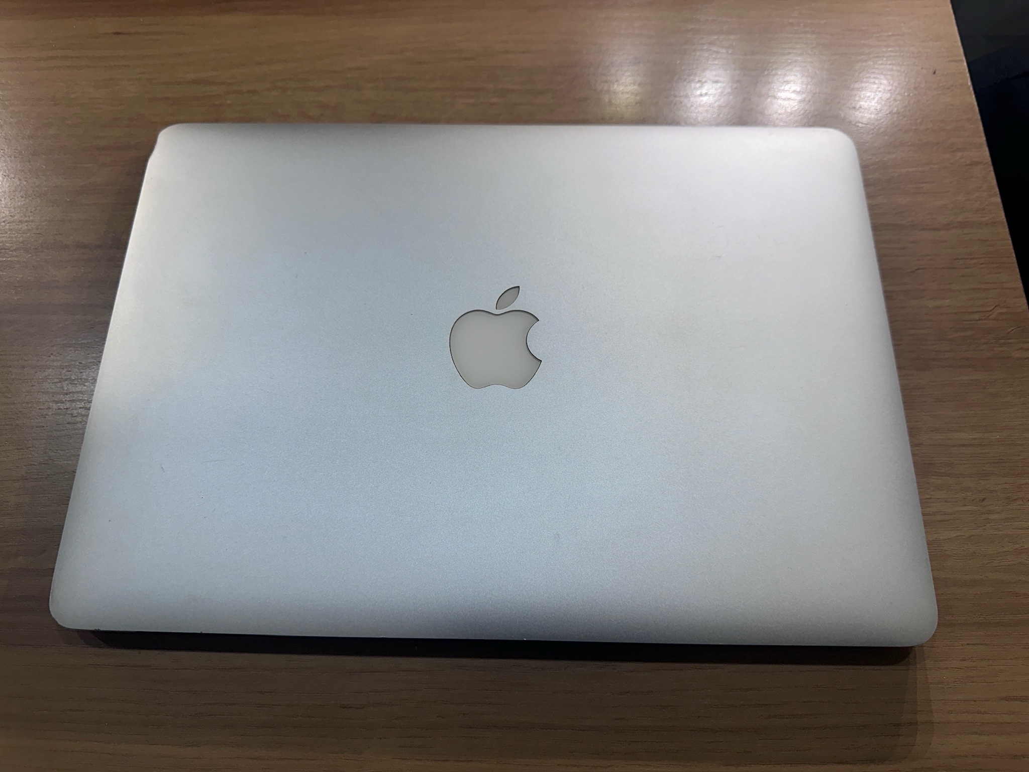 Apple MacBook Air (Early) 2011 i5 (126Gb) 4Gb de ram